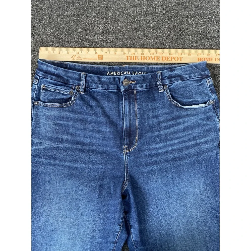 American Eagle Curvy Super Hi-Rise Flare Blue Jeans Womens 18 Regular Casual - Picture 3 of 10